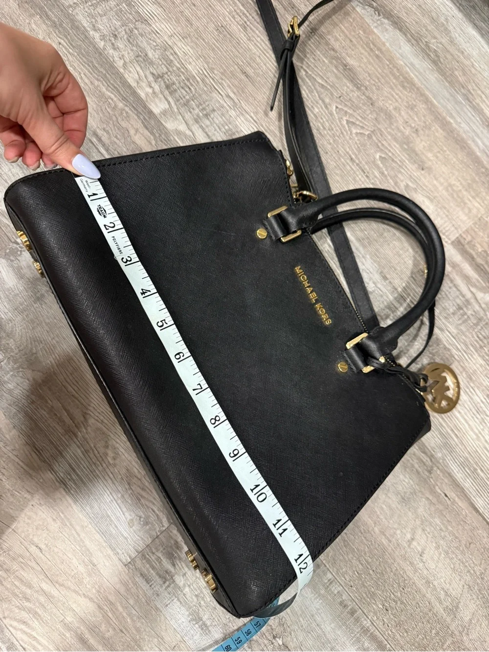 Michael Kors Black Saffiano Satchel with Gold Hardware - Picture 5 of 10